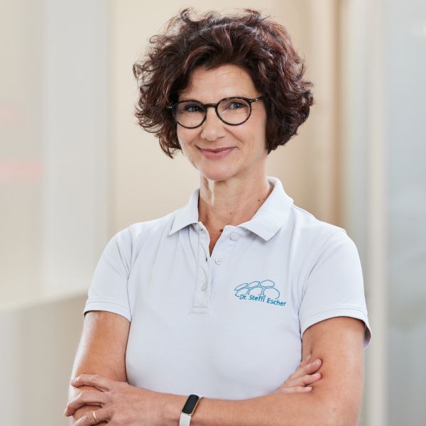 Dr. Steffi Escher